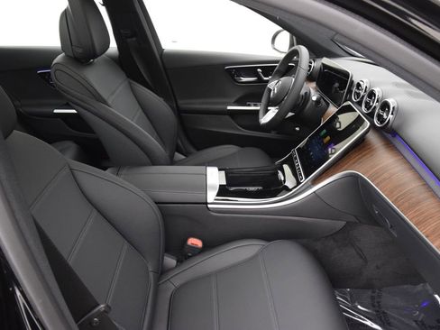 New 2026 Mercedes-Benz C 300 4MATIC Sedan image 16