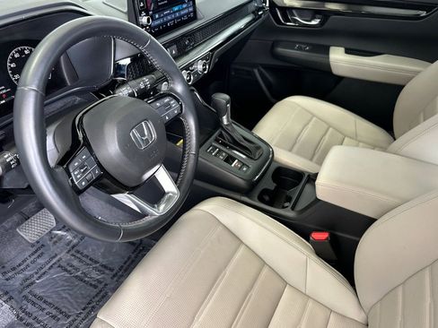 Used 2025 Honda CR-V EX-L image 10