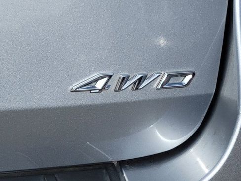 Certified 2022 Ford Explorer XLT w/ Equipment Group 202A image 15