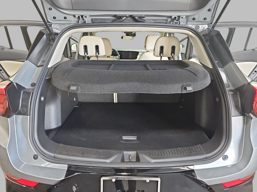 Used 2024 Buick Encore GX Sport Touring w/ Advanced Technology Package AWD/4WD image 15