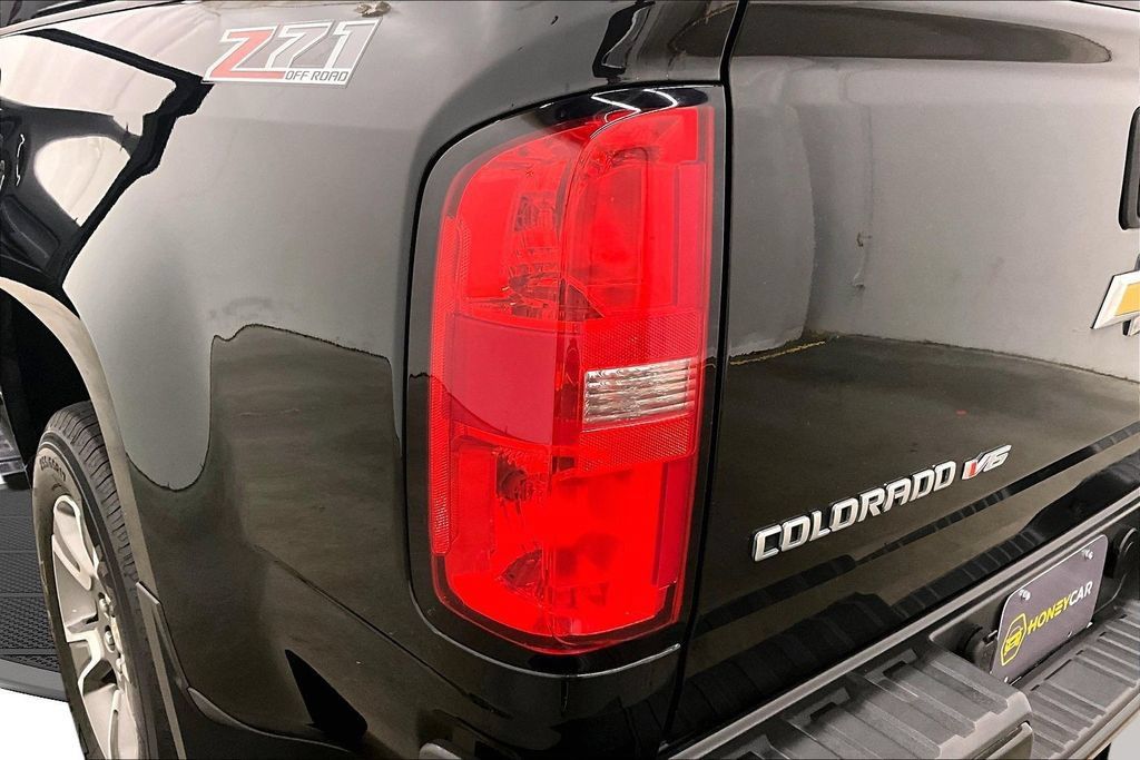 Used 2020 Chevrolet Colorado Z71 AWD/4WD image 24