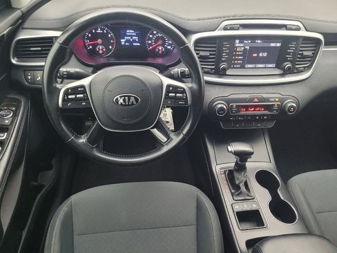 Used 2019 Kia Sorento AWD w/ LX Convenience Package image 22