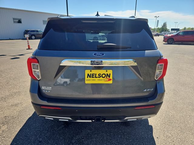 Certified 2023 Ford Explorer XLT w/ Equipment Group 202A AWD/4WD image 4