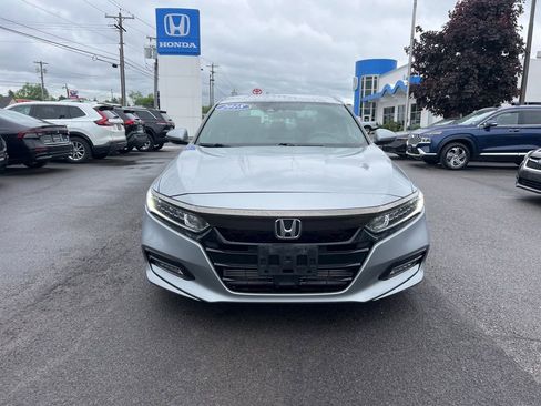 Used 2018 Honda Accord Sport image 8