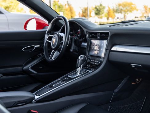 Certified 2017 Porsche 911 Carrera image 39