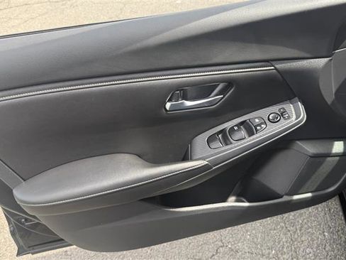 Used 2020 Nissan Sentra S image 6