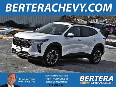 New 2026 Chevrolet Trax LT w/ Sunroof Package