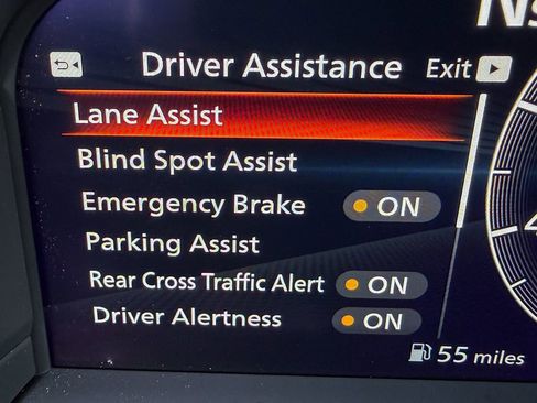 Certified 2024 Nissan Z Performance w/ Floor Mat Package image 20