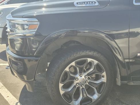 Used 2024 RAM 1500 Limited AWD/4WD image 5