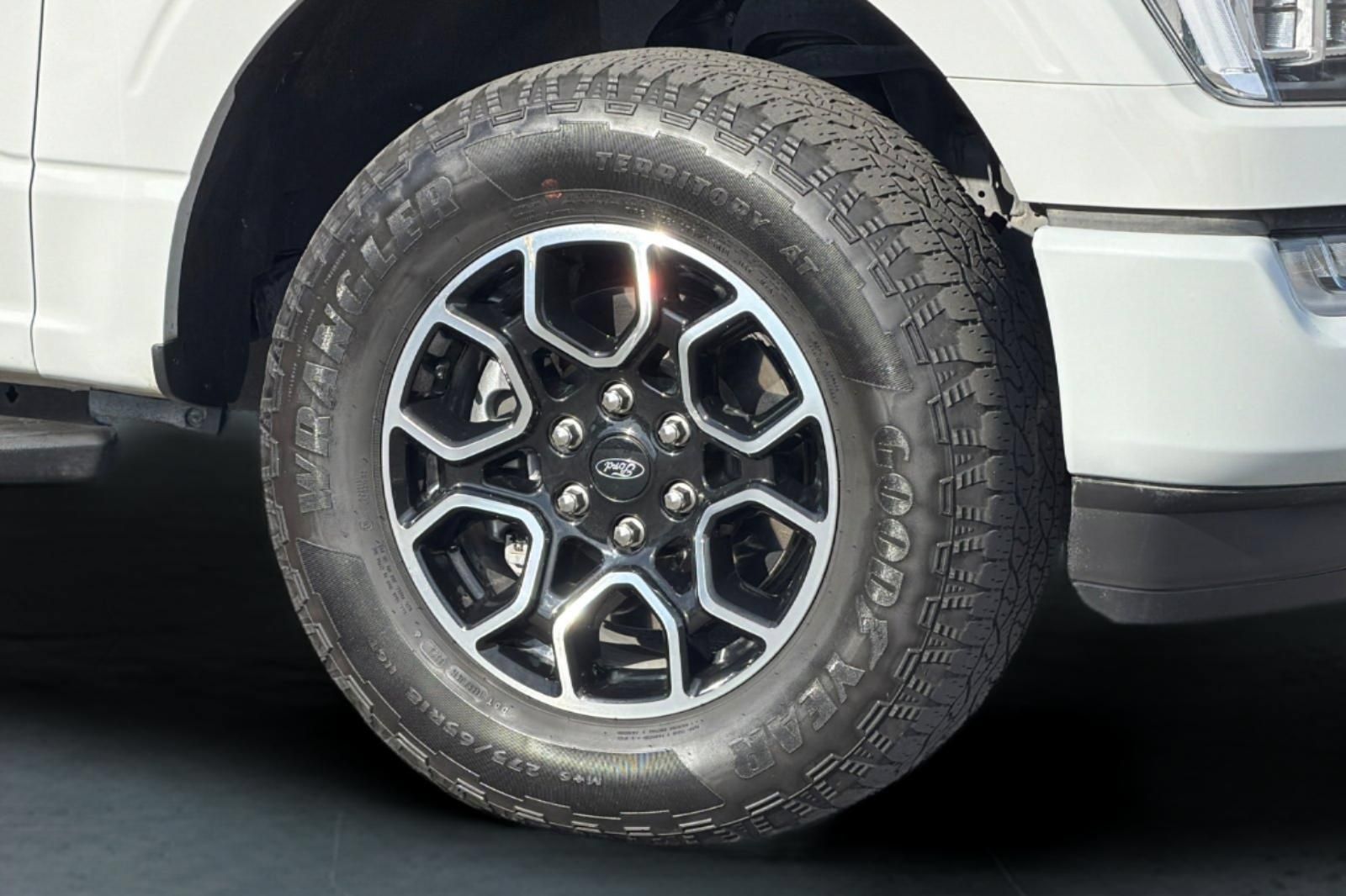 Used 2023 Ford F150 XLT w/ Equipment Group 302A High AWD/4WD image 32
