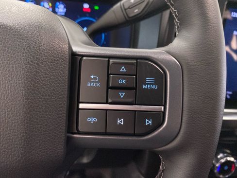 New 2026 Ford F250 Lariat w/ Black Appearance Package AWD/4WD image 21