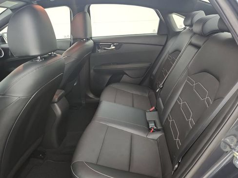 Used 2023 Kia Forte GT-Line w/ GT-Line Technology Package FWD image 33