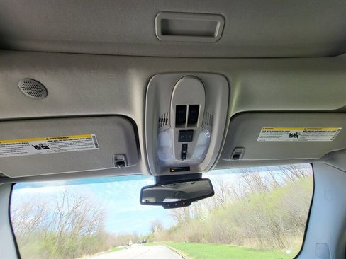 Used 2014 GMC Terrain SLT image 25