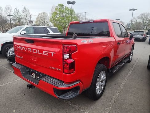 Used 2022 Chevrolet Silverado 1500 Custom image 4
