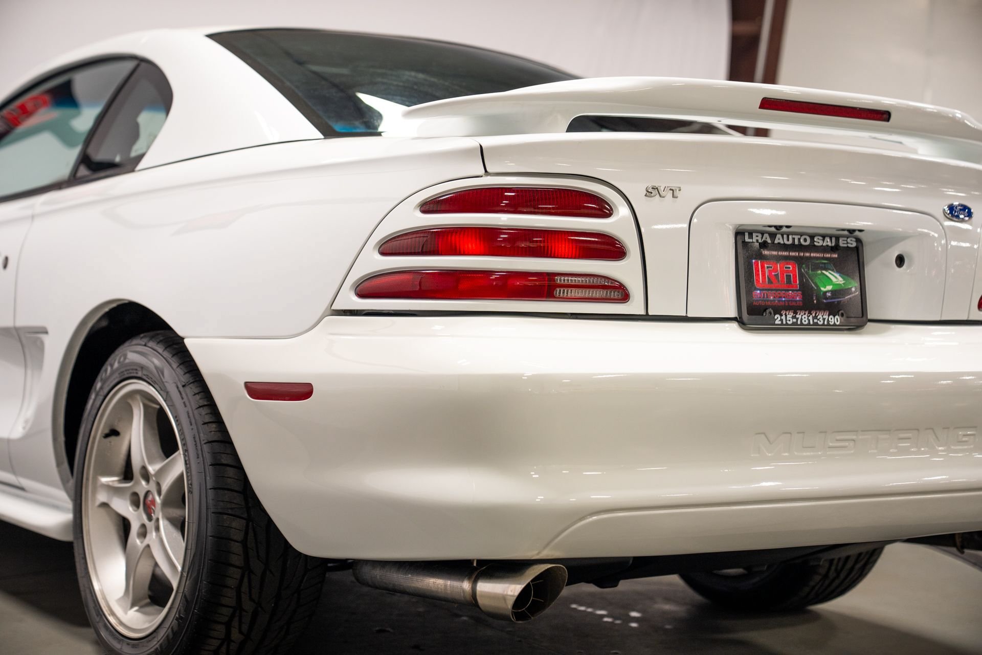 Used 1995 Ford Mustang Cobra R RWD image 27