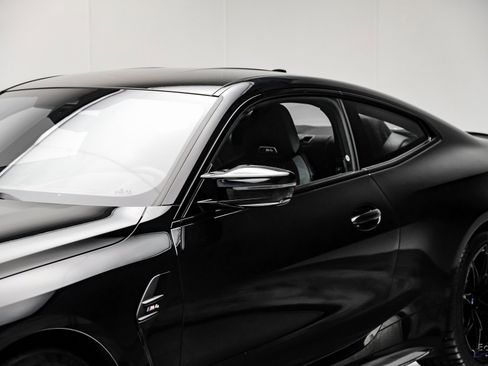 Used 2021 BMW M4 Coupe w/ Executive Package image 23