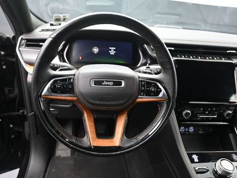 Used 2022 Jeep Grand Cherokee Summit AWD/4WD image 20
