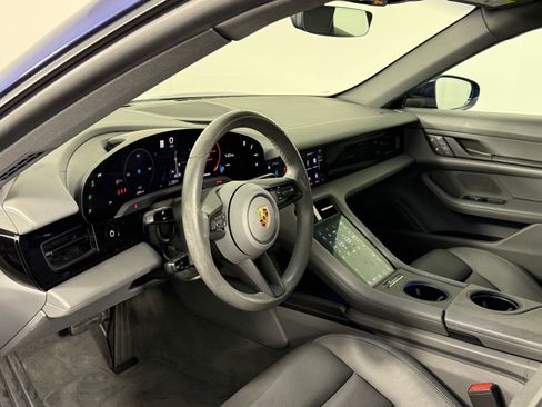 Certified 2023 Porsche Taycan image 4