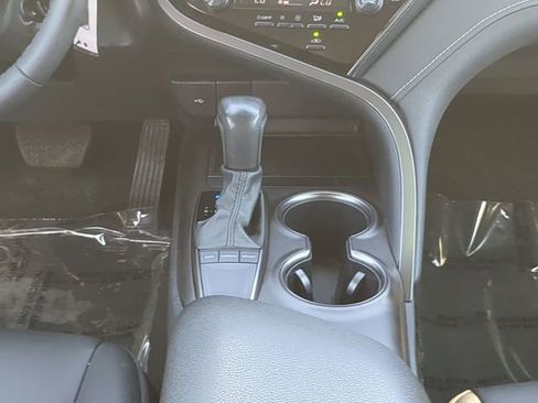 Certified 2023 Toyota Camry SE FWD image 18