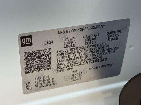 Used 2025 Buick Encore GX Preferred AWD/4WD image 30