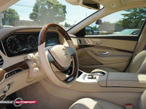 Used 2016 Mercedes-Benz S 550 4MATIC Sedan image 21