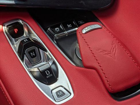 Used 2025 Chevrolet Corvette Stingray Preferred Conv w/ Z51 Performance Package RWD image 12