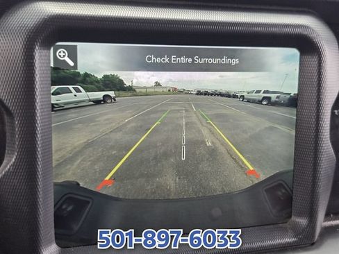 Used 2022 Jeep Gladiator Sport AWD/4WD image 25