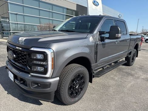 New 2025 Ford F350 XLT w/ Black Appearance Package image 2