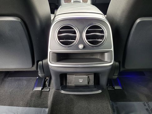Used 2015 Mercedes-Benz S 550 Sedan image 18