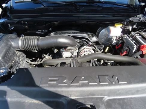 Used 2022 RAM 1500 Big Horn AWD/4WD image 14