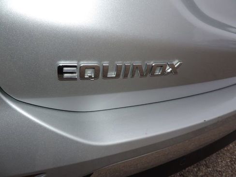 Used 2018 Chevrolet Equinox Premier image 13