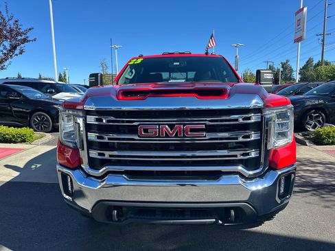 Used 2023 GMC Sierra 3500 SLE w/ SLE Value Package AWD/4WD image 8