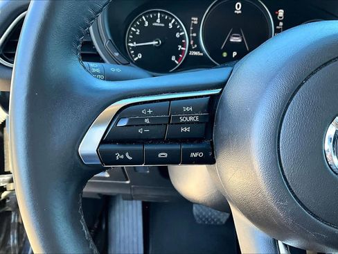 Used 2025 MAZDA CX-30 AWD 2.5 S w/ Preferred Package image 16