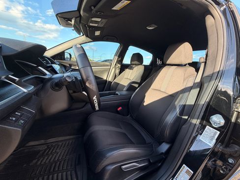 Used 2021 Honda Civic Sport image 13