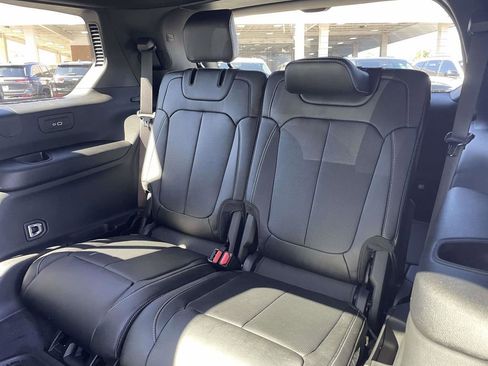 New 2026 Jeep Grand Cherokee L Limited image 22