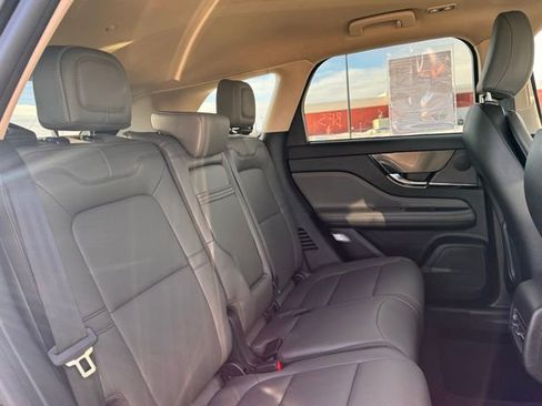 Used 2023 Lincoln Corsair AWD w/ Equipment Group 101A image 25