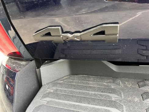 New 2025 Toyota Tundra SR5 image 9