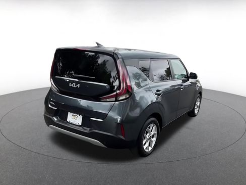 Used 2025 Kia Soul LX w/ LX Technology Package image 14