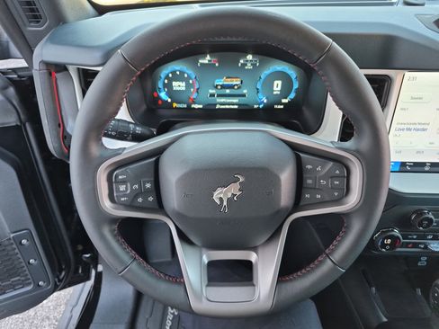 New 2025 Ford Bronco Heritage Edition image 28