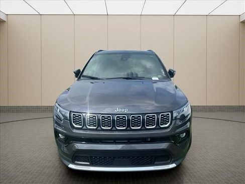 Used 2024 Jeep Compass Limited AWD/4WD image 6