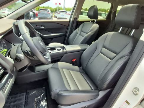Used 2023 Nissan Rogue SL w/ SL Premium Package AWD/4WD image 11