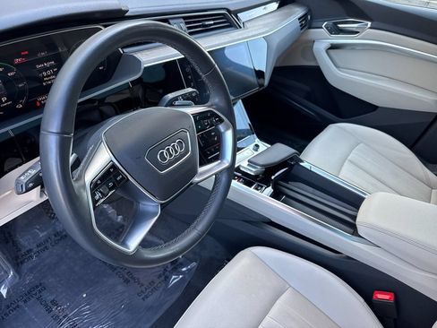 Used 2024 Audi Q8 e-tron Premium Plus w/ Premium Plus Package AWD/4WD image 13