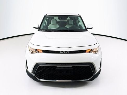 New 2025 Kia Soul LX w/ LX Technology Package image 2