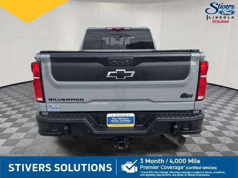 Used 2025 Chevrolet Silverado 2500 ZR2 w/ ZR2 Bison Edition AWD/4WD image 8