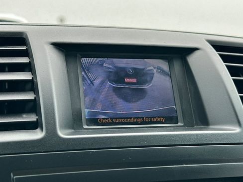 Used 2012 Toyota Highlander SE image 20