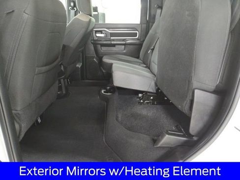Used 2024 RAM 3500 Big Horn image 34