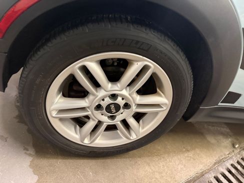 Used 2011 MINI Cooper S image 13