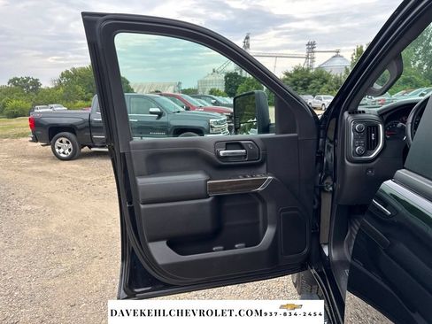 Used 2022 Chevrolet Silverado 2500 LT w/ Convenience Package AWD/4WD image 25