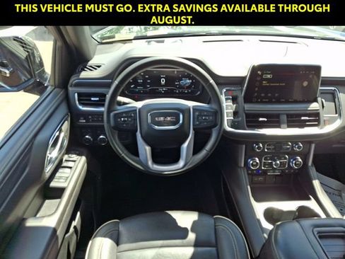 Used 2024 GMC Yukon SLT AWD/4WD image 12