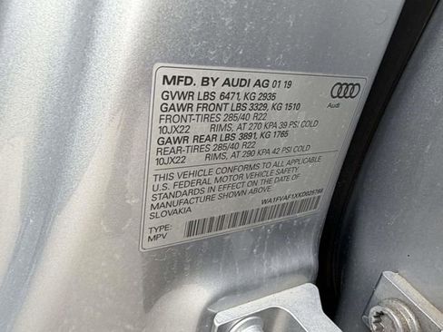 Used 2019 Audi Q8 Prestige w/ Adaptive Chassis Package AWD/4WD image 22